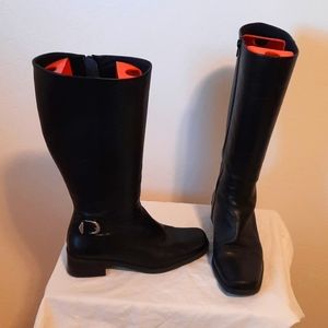 Black Naturalizer winter boots